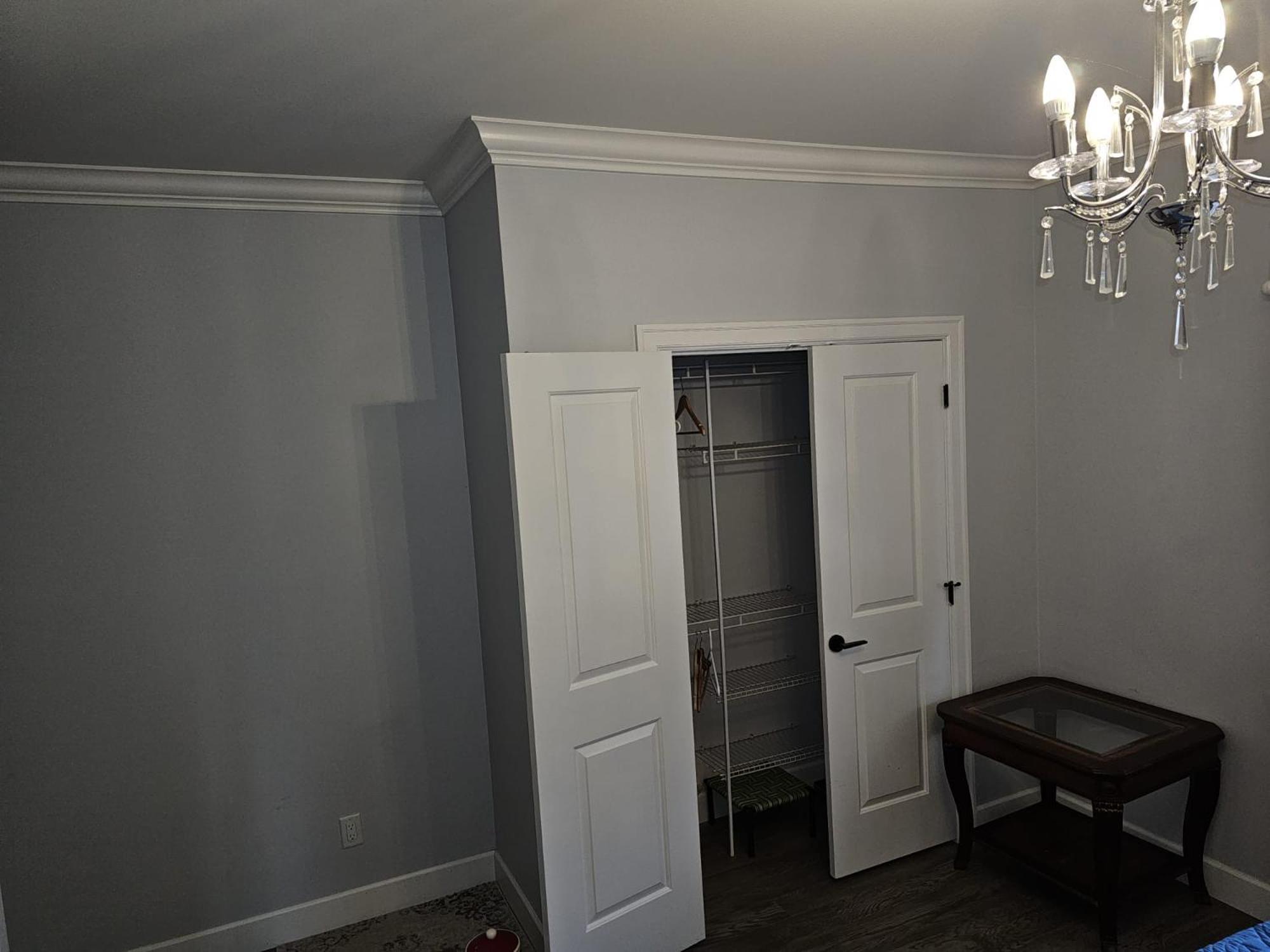 Oscar Inn & 2Bd Family Suite Or Private Room Абътсфорд Екстериор снимка